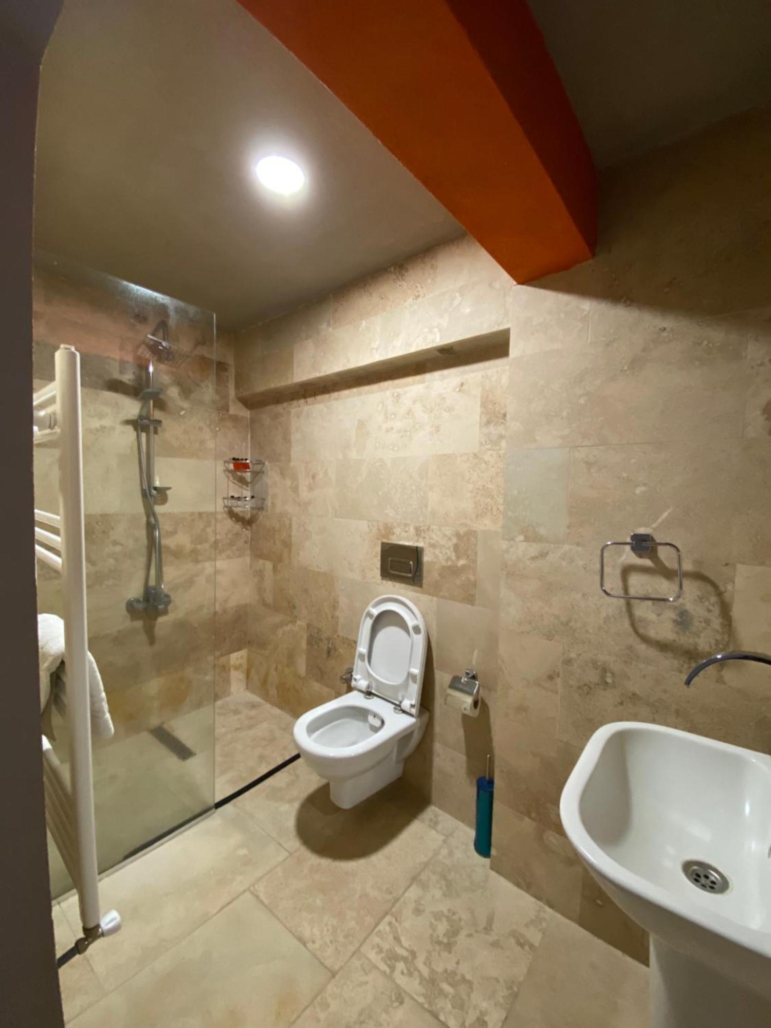 Adventure Inn Cappadocia Гьореме Екстериор снимка